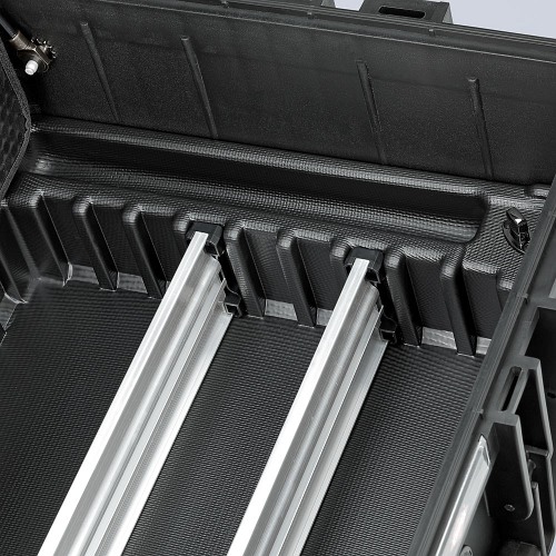 Zestaw narzędzi w walizce 00 21 36