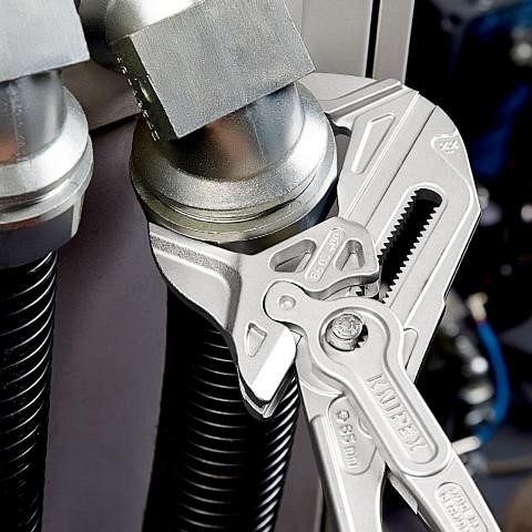 Szczypce-klucz nastawny XL 86 03 400