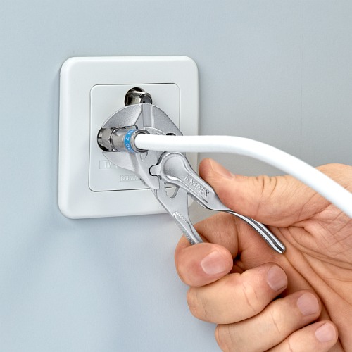 Szczypce-klucz nastawny XS 86 04 100