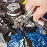 Szczypce-klucz nastawny 86 03 125