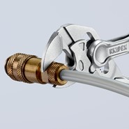 Szczypce-klucz nastawny XS 86 04 100