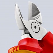 Szczypce tnące boczne 70 06 180 T